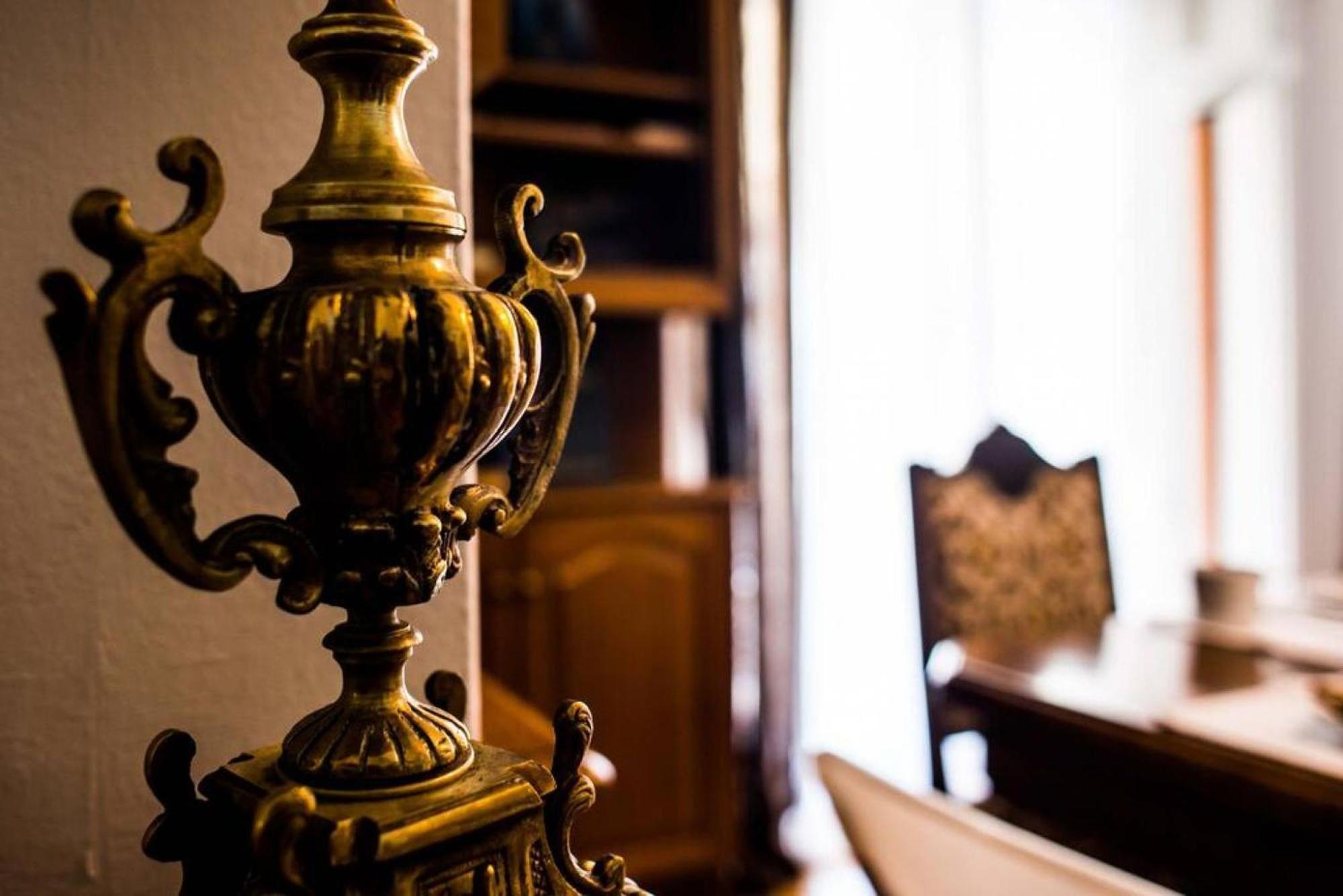 100m2 Of Classical Beauty Comfort Near Syntagma Apartment Athen